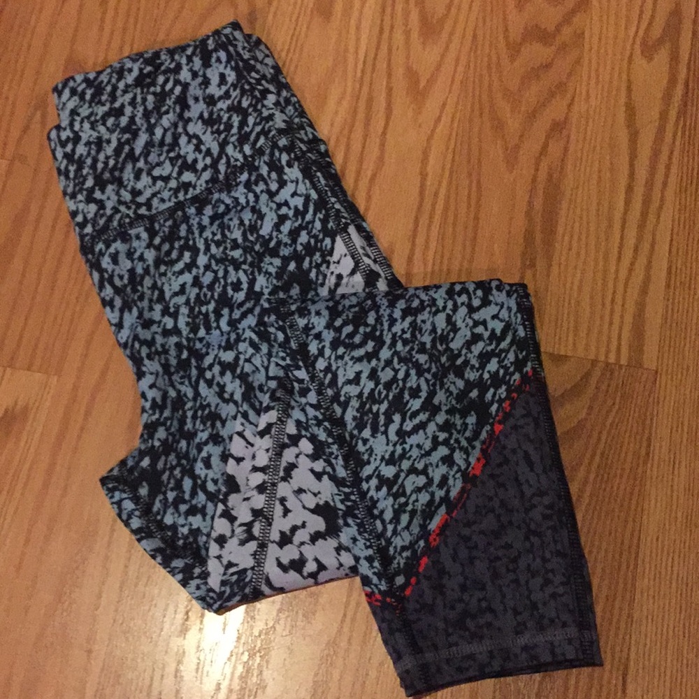 LOFT- Lou and Grey Workout Pants-Size Small - Picture 1 of 5